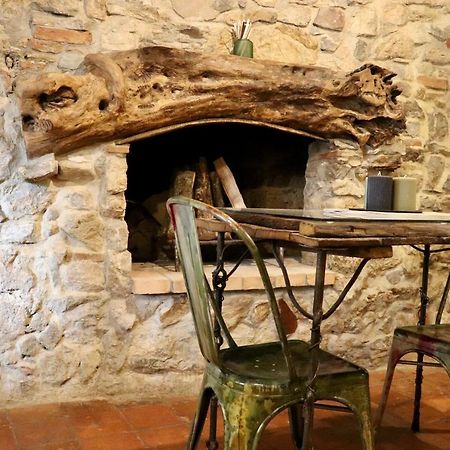 Apartamento La Casa Del Teatro Campiglia dʼOrcia Exterior foto